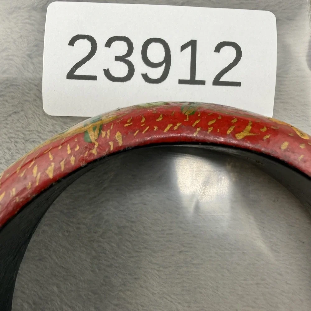 Vintage Bangle Bracelet Painted Animals Desert‎ 8.5